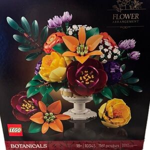 LEGO Botanicals Flower Arrangement 10345 – New Sealed 18+ Decor